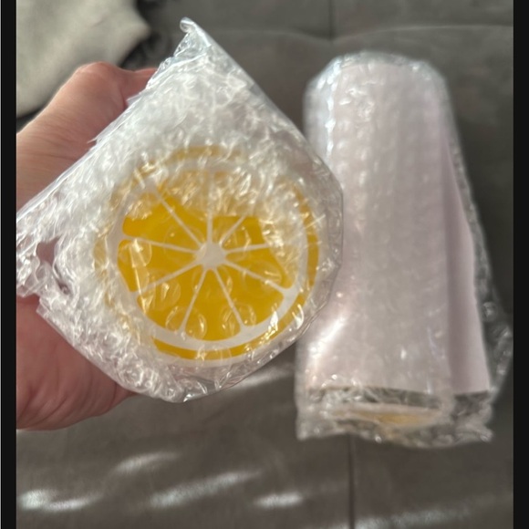 New In Box Set Of 2 Highball Glasses Lemon Theme - Picture 5 of 5